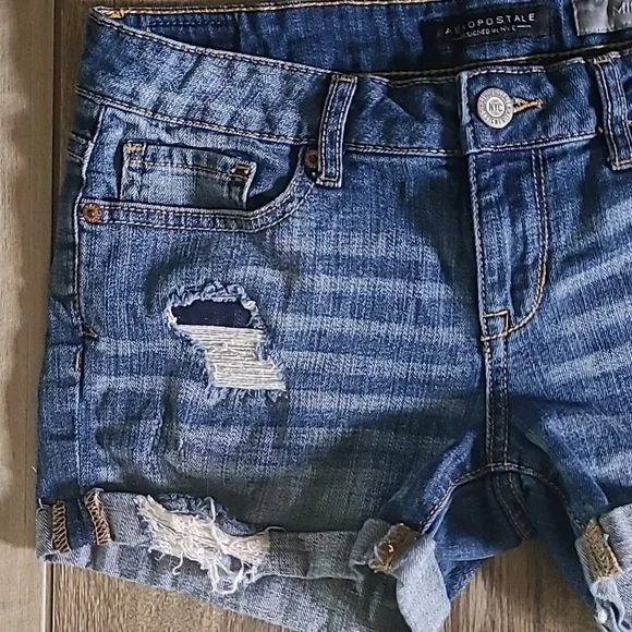 Distressed Frayed and Worn - Picture 2 of 7